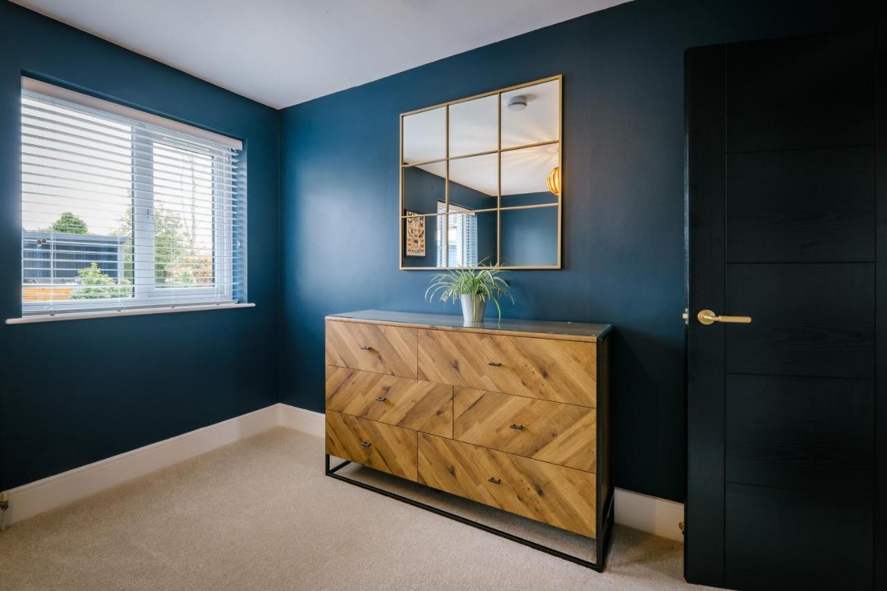 Rockside: Luxury 2-bedroom With Hot Tub And Pet-friendly Central Holiday home *