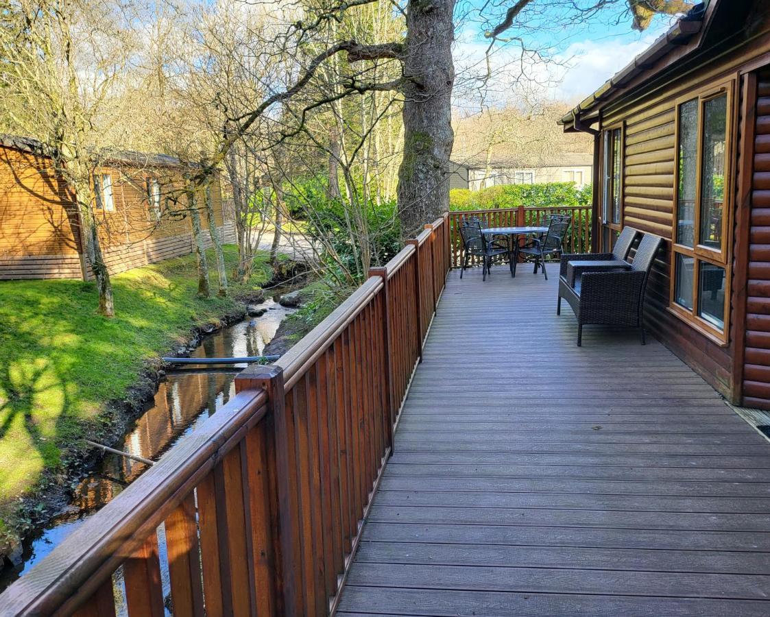 Casa de férias Cheerful 3 Bedroom At White Cross Bay Windermere