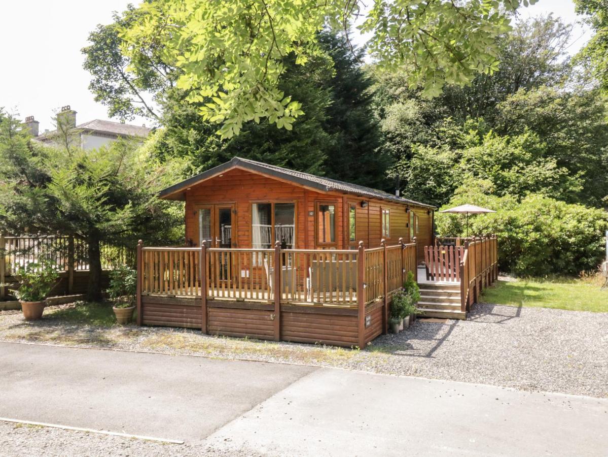 Tarn End * Windermere