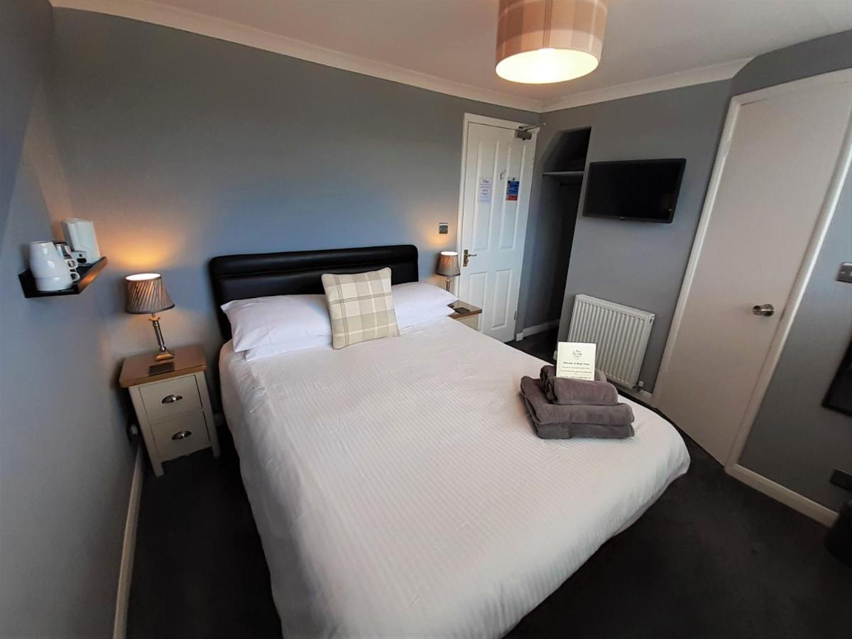 Brook House ― Free On-site Car Park Bed & Breakfast 3*