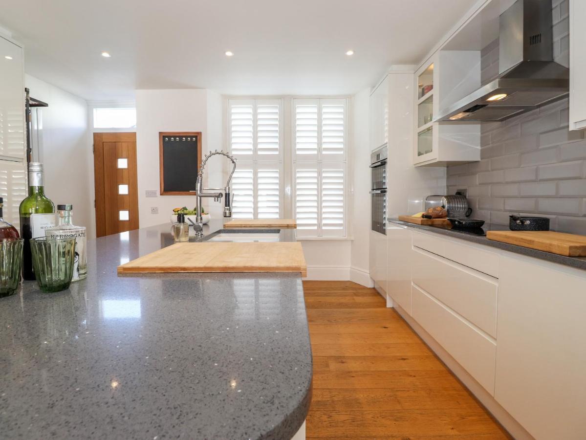 Holiday home 2 Alexandra Road *