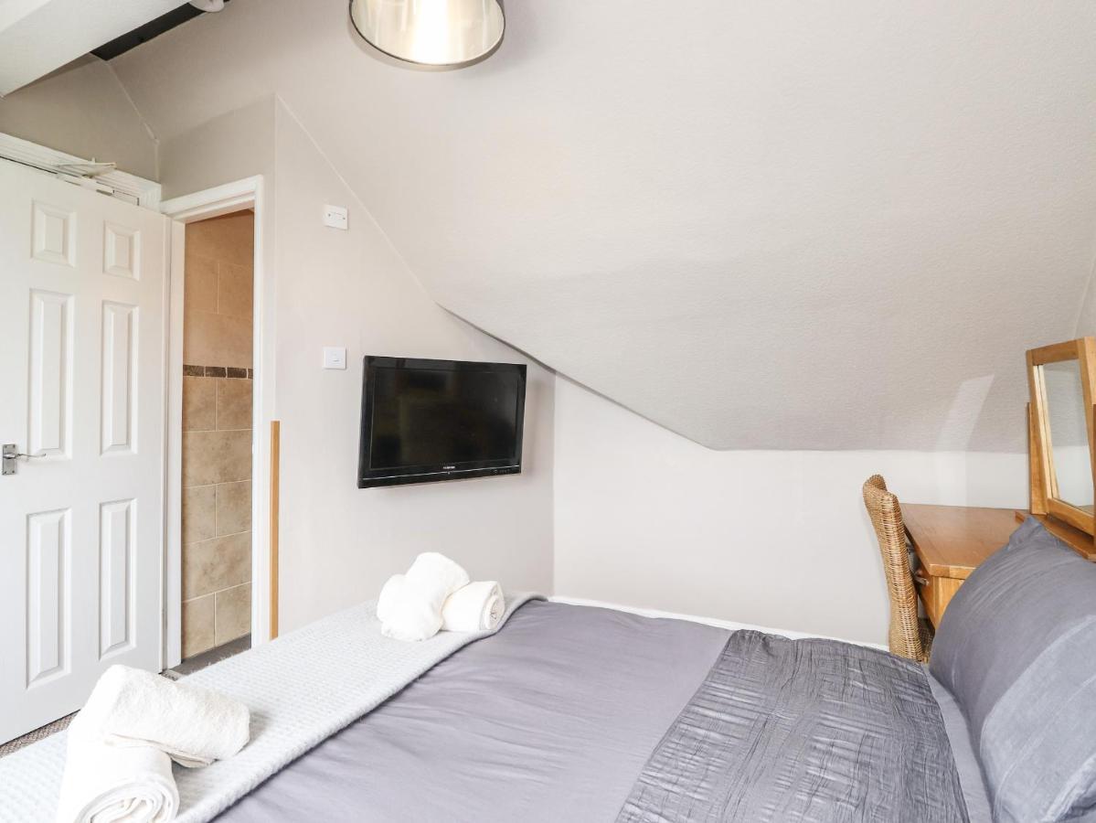 Oldfield House Holiday home *