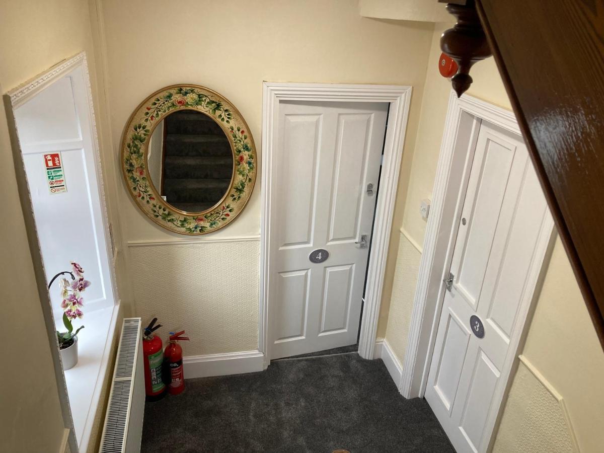 Thornleigh House