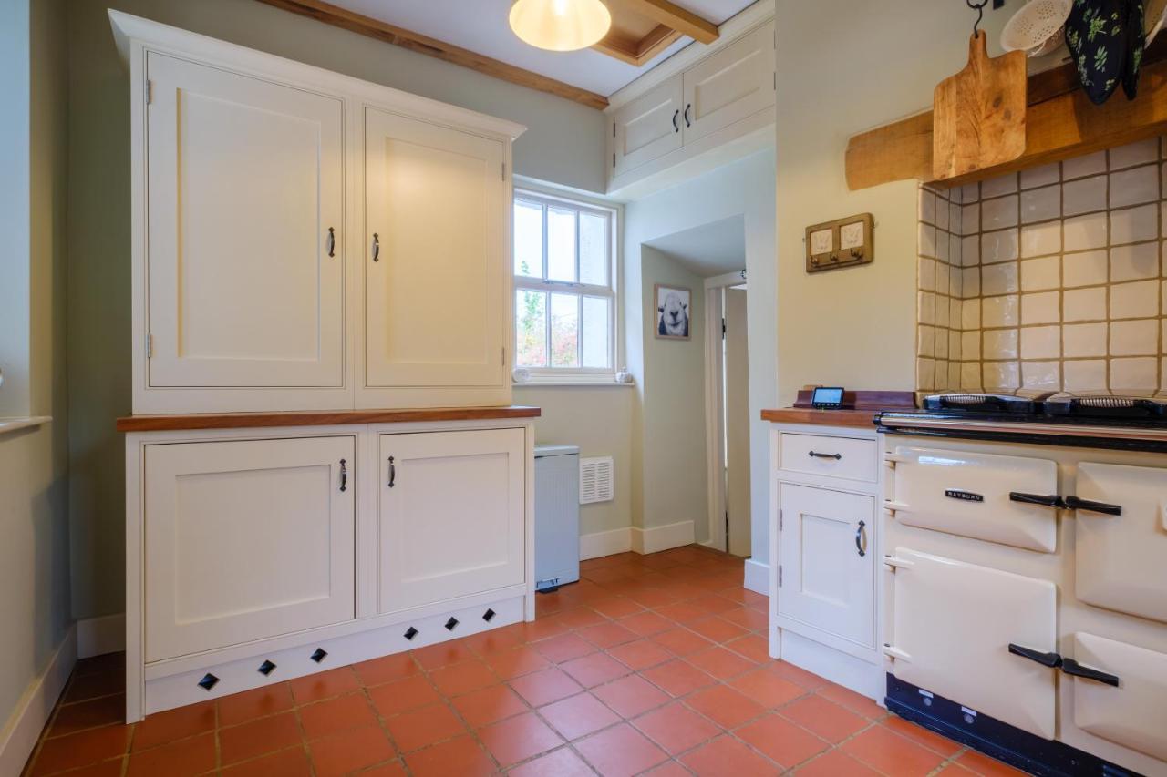 Woodside - Cartmel Fell, Holiday home *