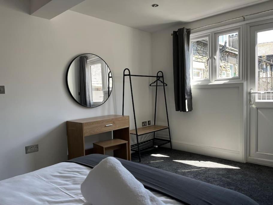 Jester Court: With Health Club Access Windermere