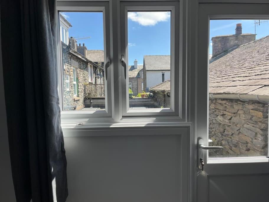 Jester Court: With Health Club Access Apartment