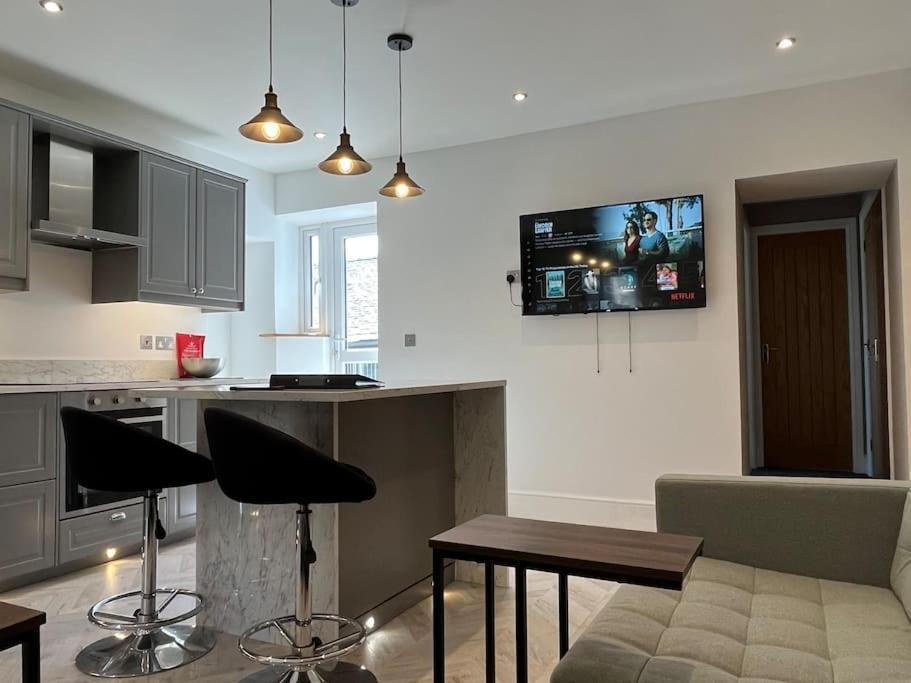 Jester Court: With Health Club Access Apartment Windermere