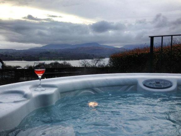 Country house Holbeck Ghyll With Stunning Views