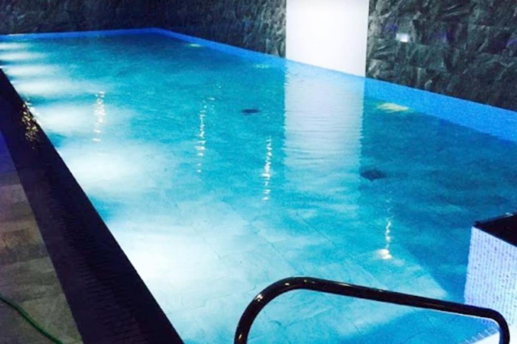Meadowside, Troutbeck Bridge With Offsite Health Club Holiday home *