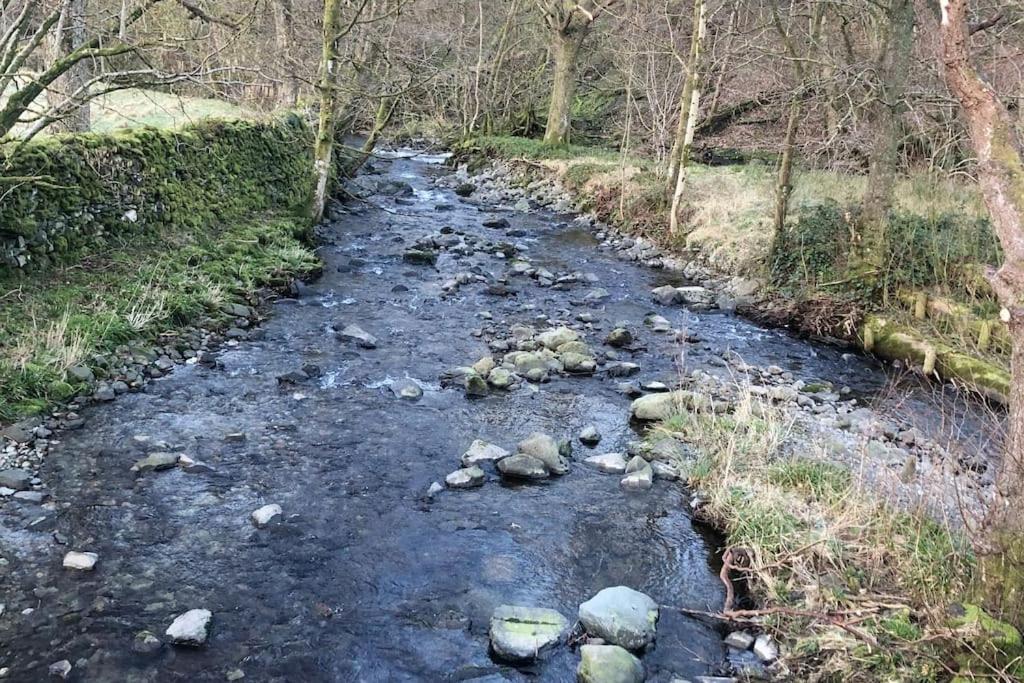 Meadowside, Troutbeck Bridge With Offsite Health Club Holiday home