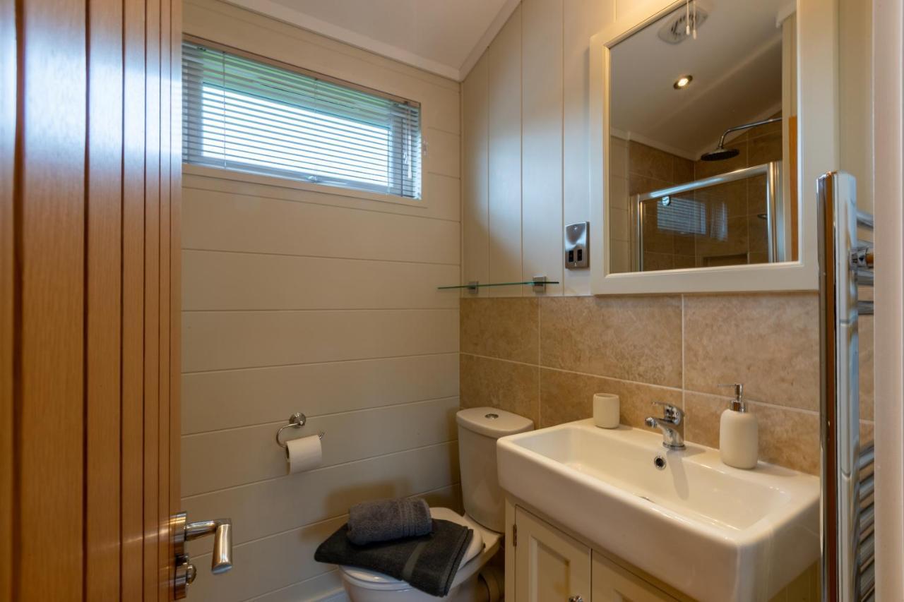 Holiday park Lakeside 4 *