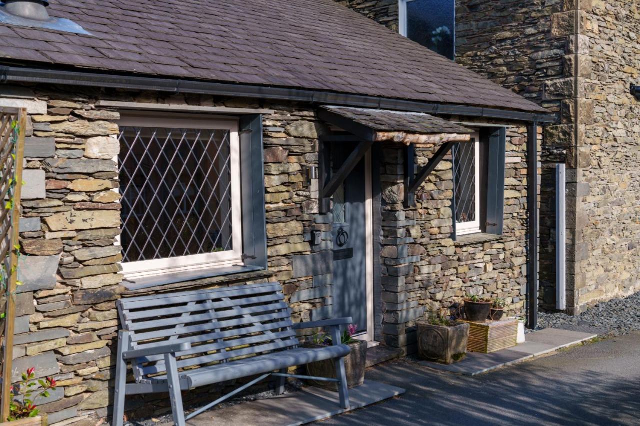 Holiday home - *