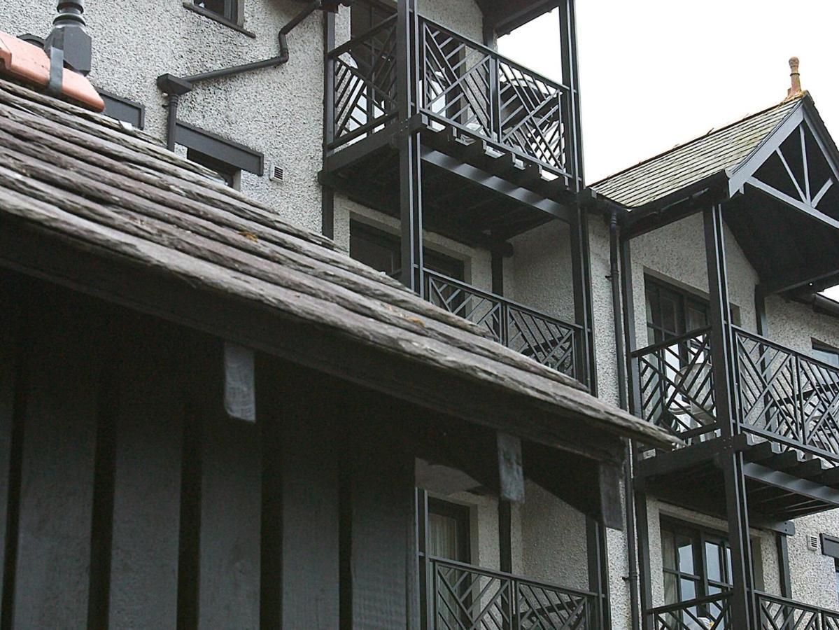 College Gate Holiday home *