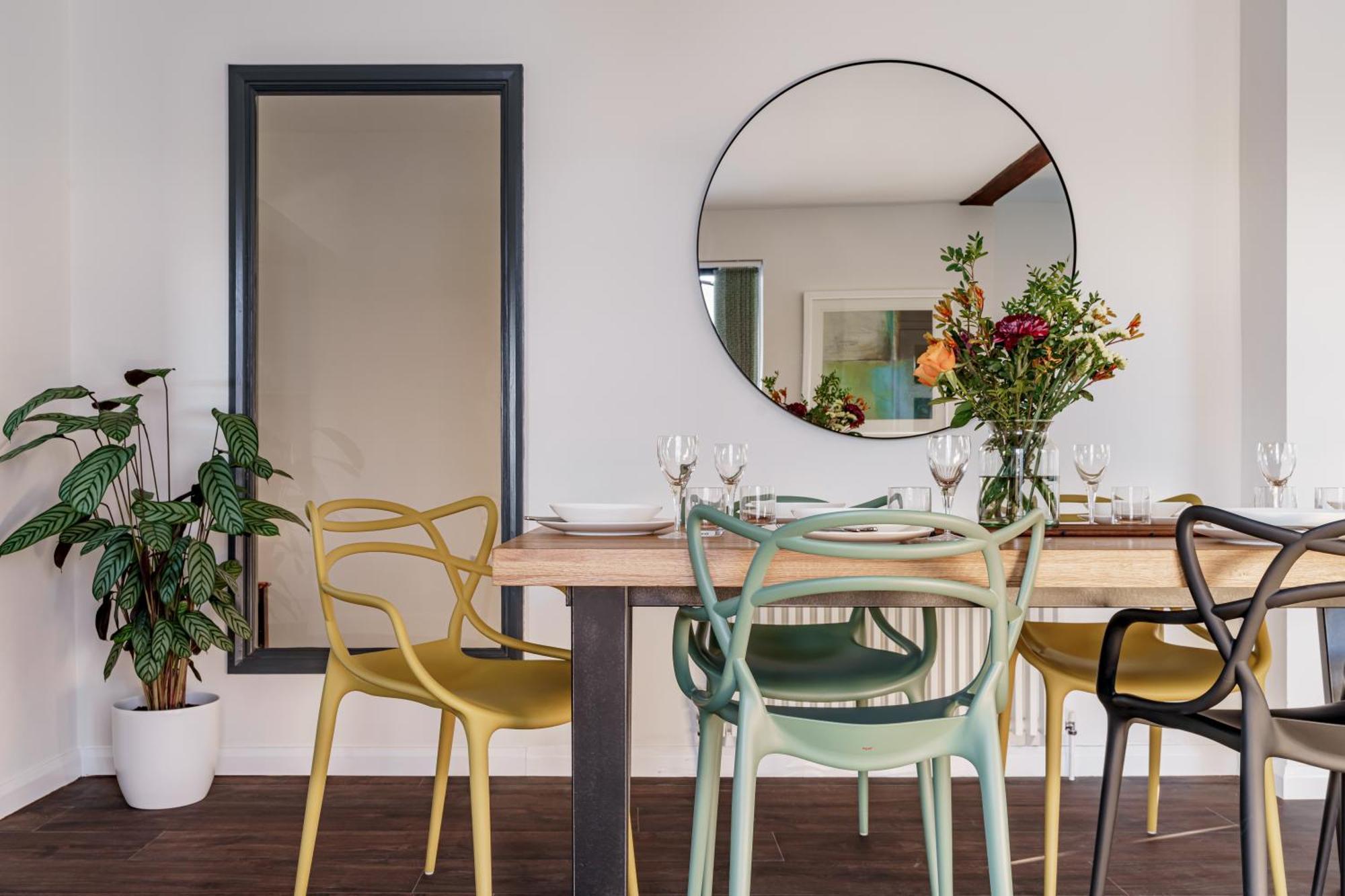 Villa Yewbeck: Brand New, Garden Views *