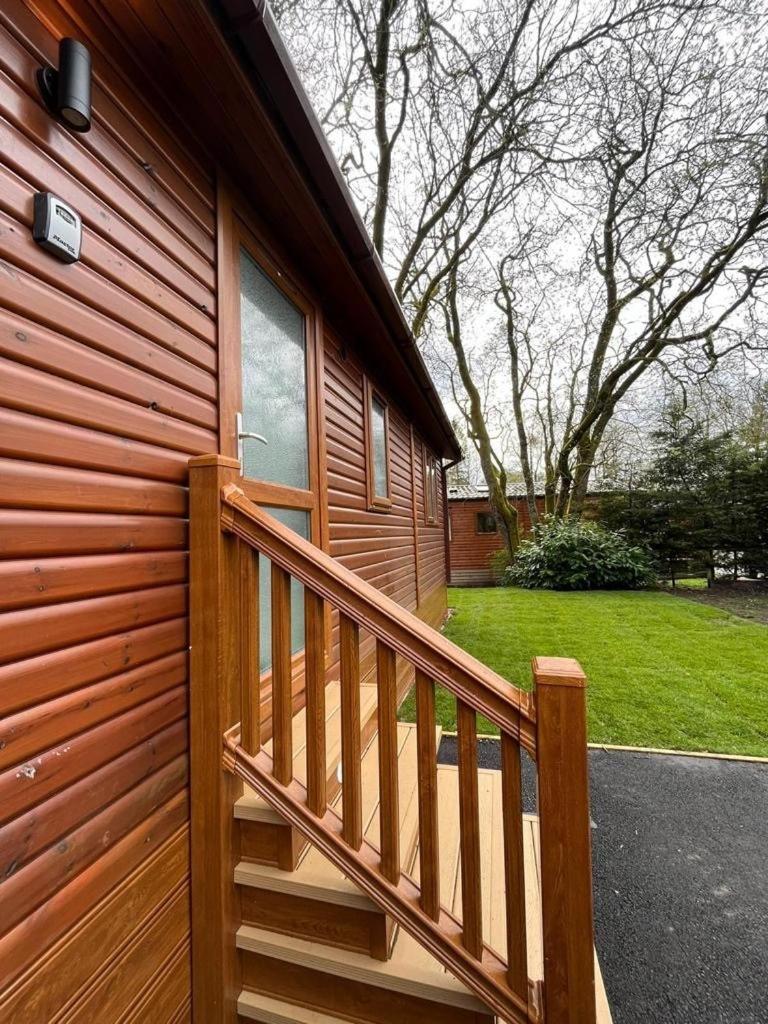 The Luxurious Langdale 6 At Park Dean White Cross Bay, *