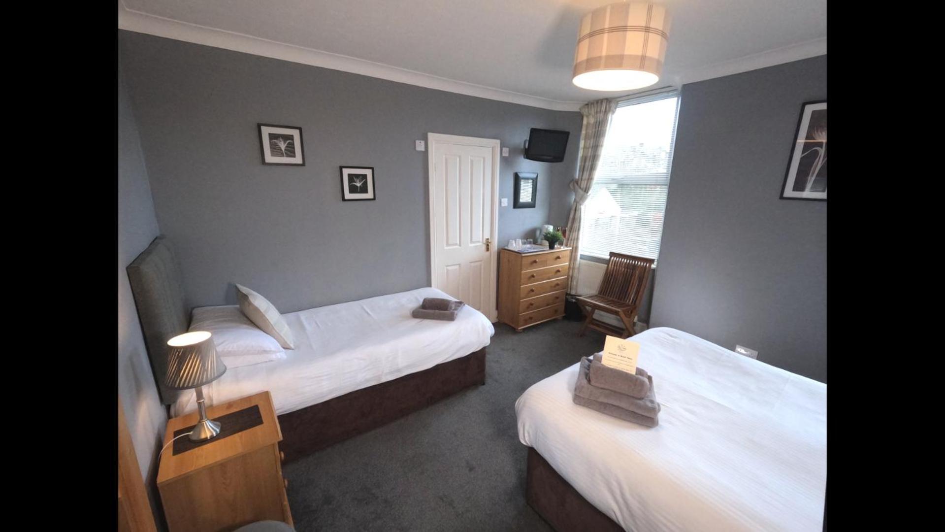 Brook House ― Free On-site Car Park Bed & Breakfast