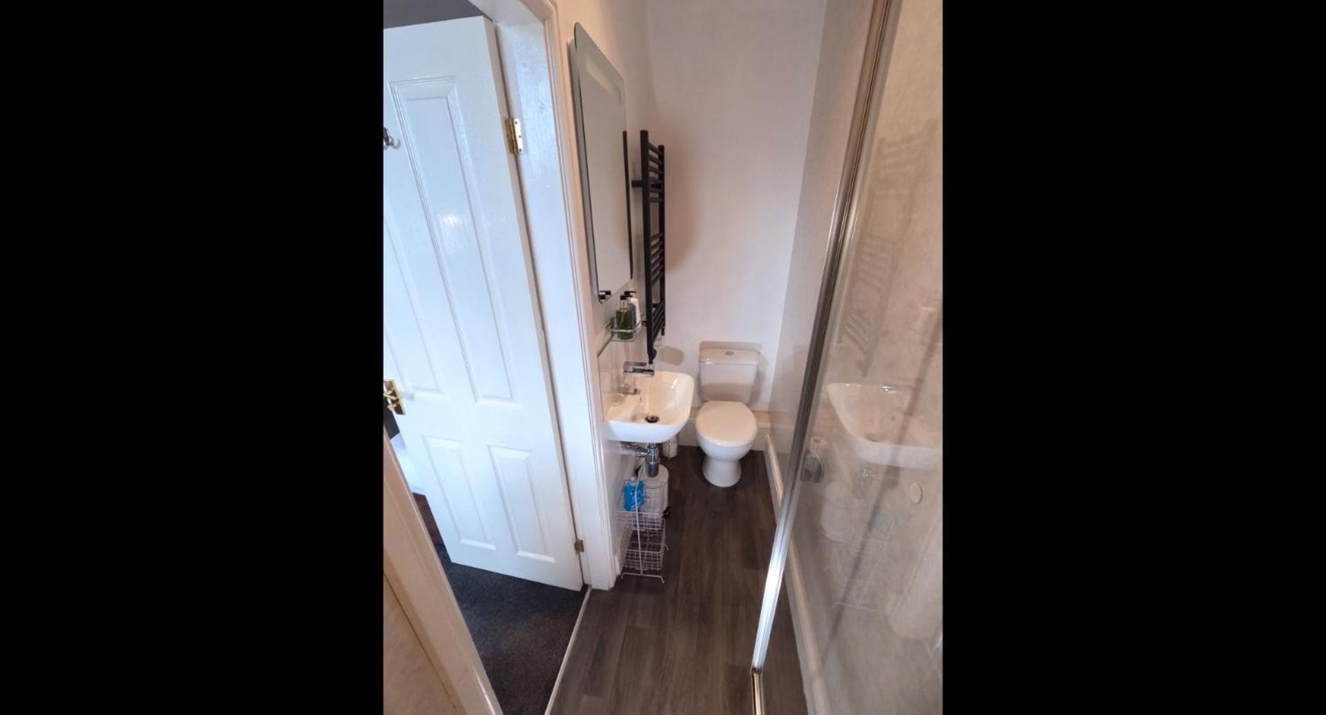 Bed & Breakfast Brook House ― Free On-site Car Park