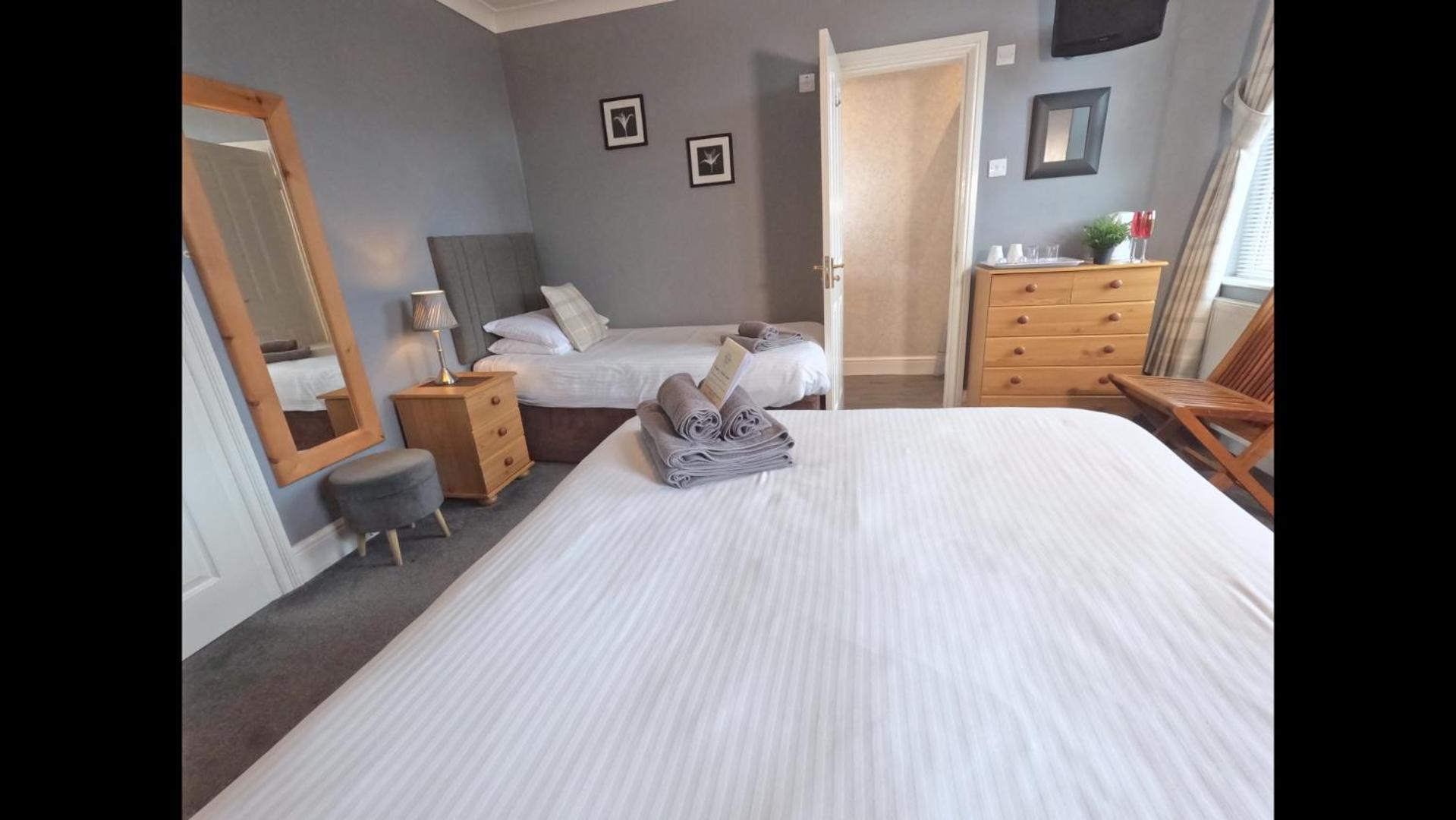 Bed & Breakfast Brook House ― Free On-site Car Park 3*