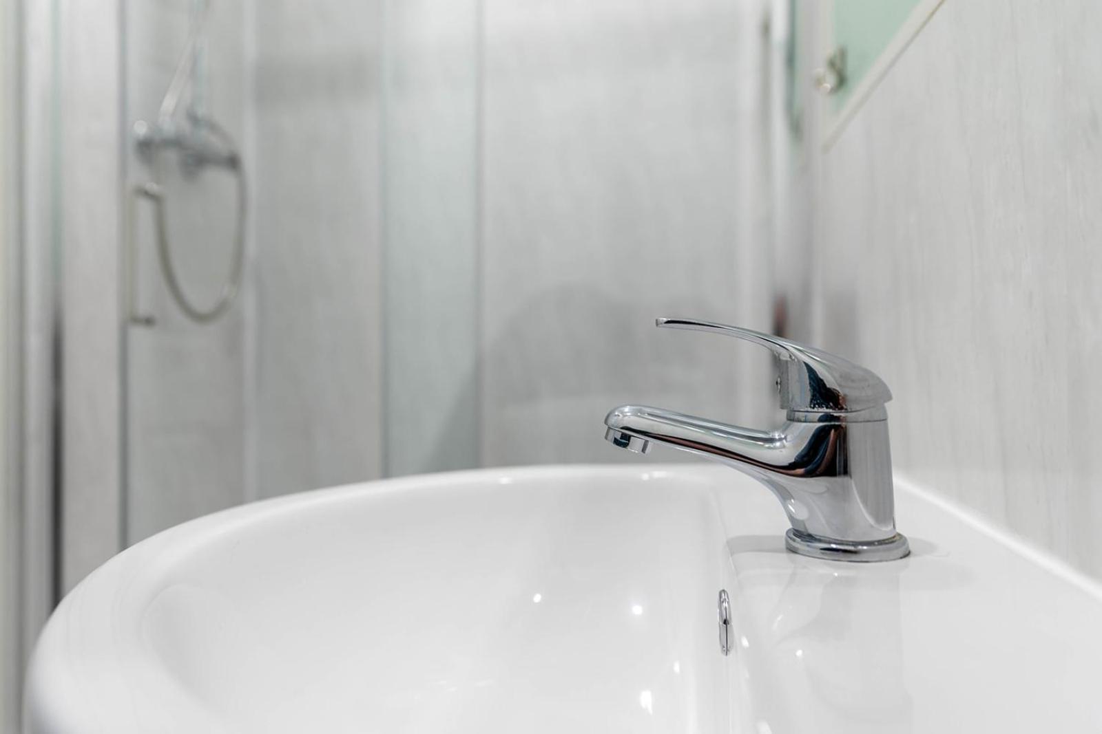 Roger Ground - With Onsite Car Parking Guest house Windermere