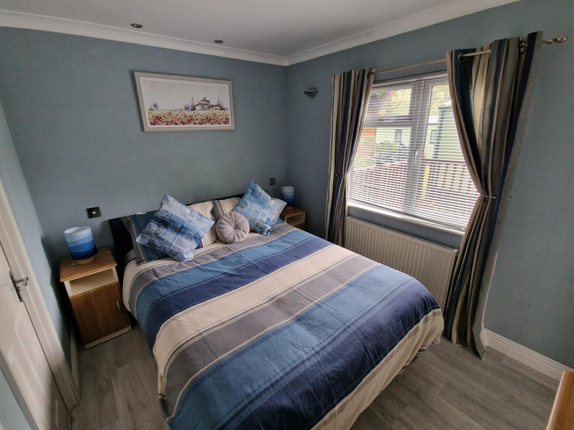 Lodge,sleeps 6
