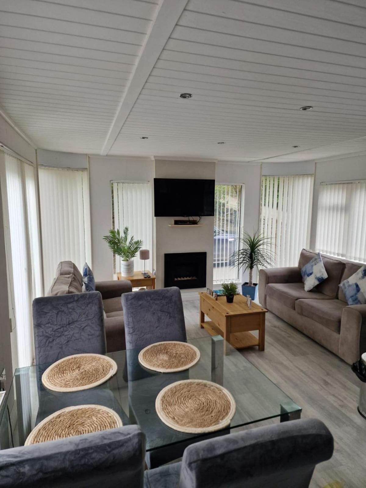 Holiday park Lodge,sleeps 6