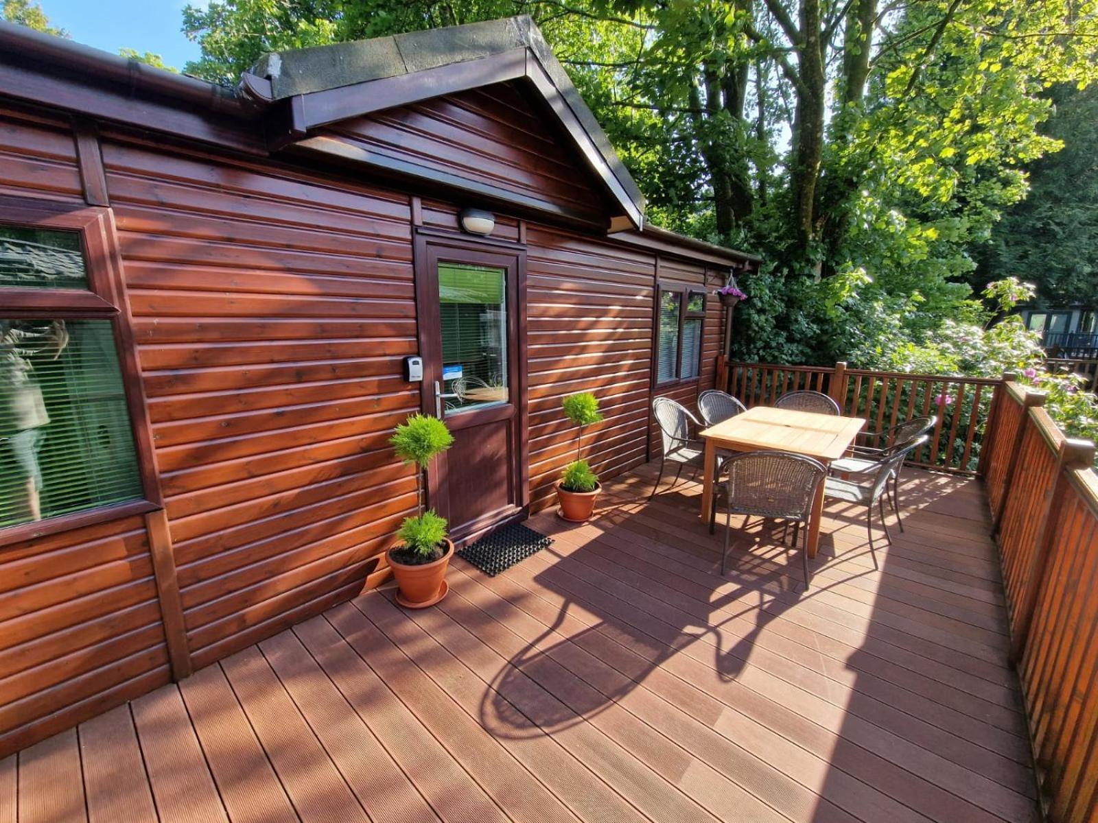Holiday park Lodge,sleeps 6 *