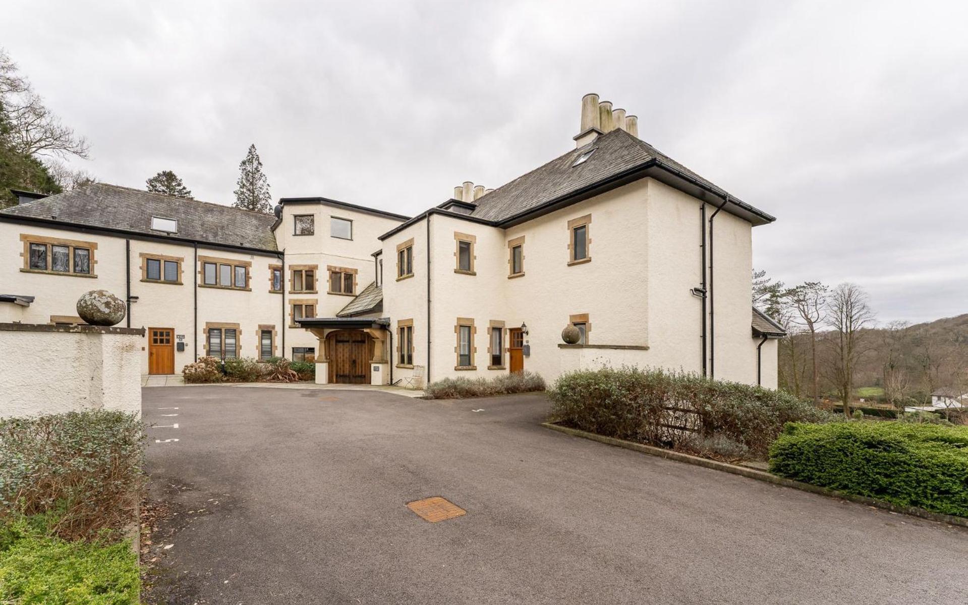 Robyn's Nest At Applethwaite Hall Holiday home