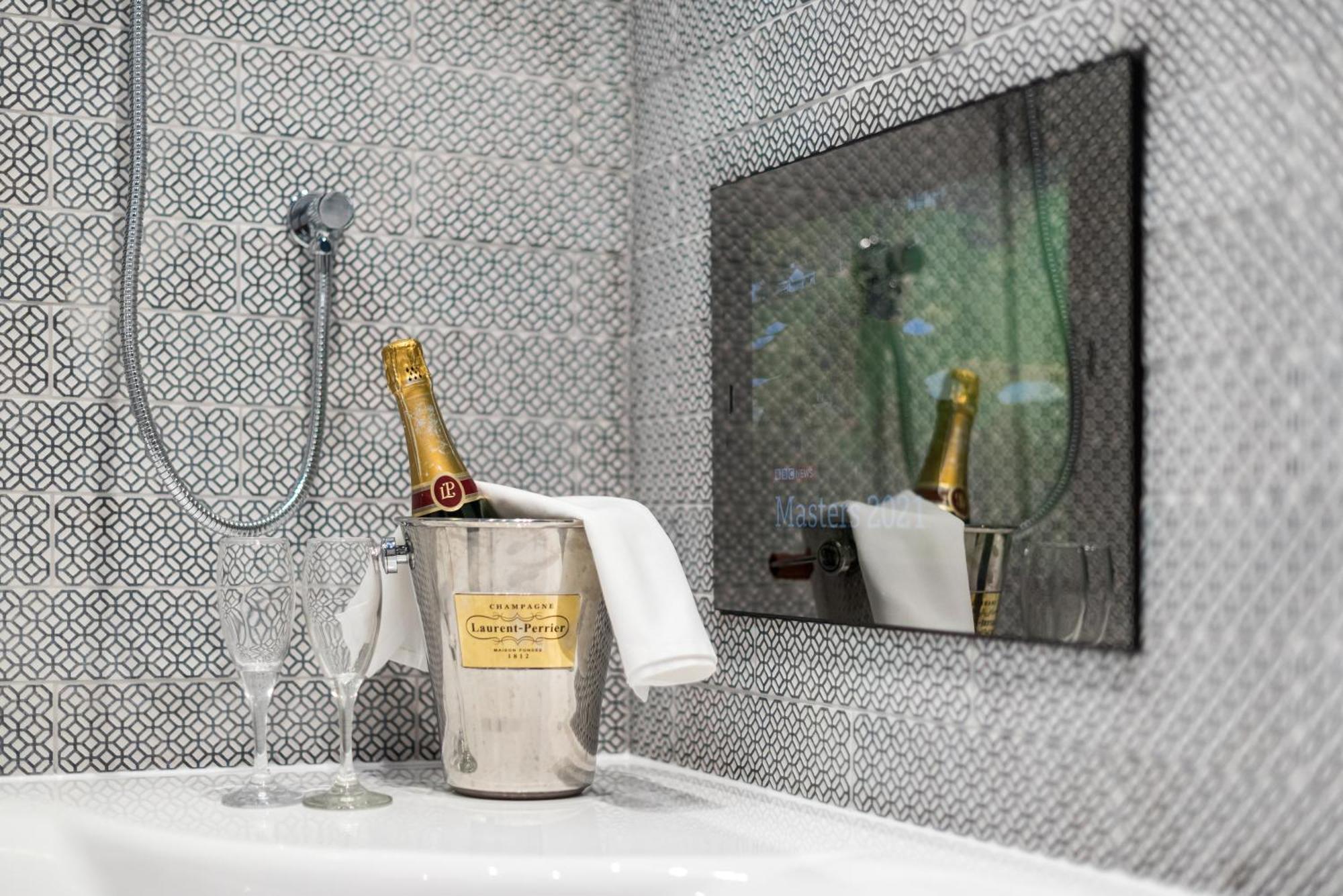 Broadoaks Boutique Guest house 5*