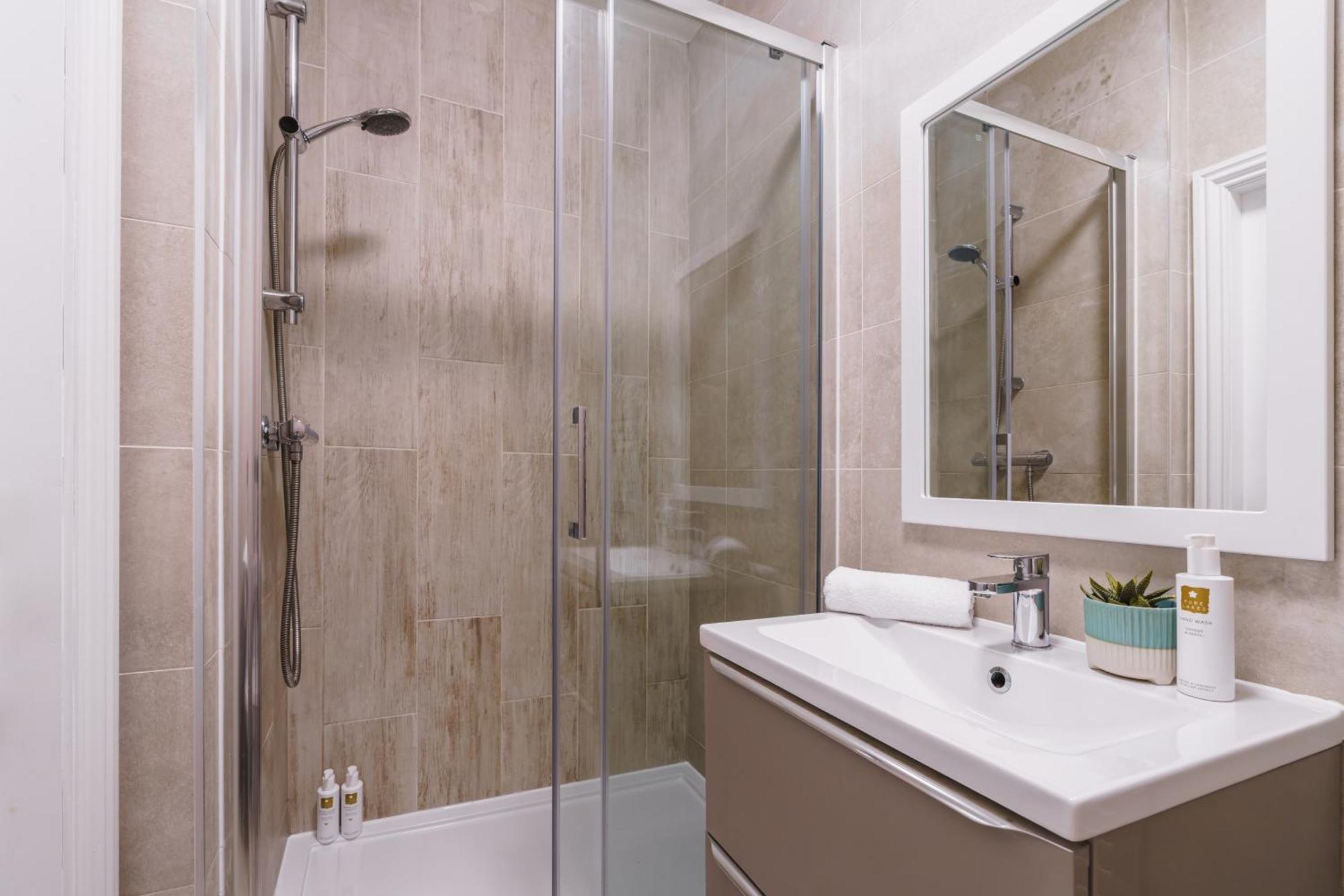 Crescent Retreat Apartment Windermere