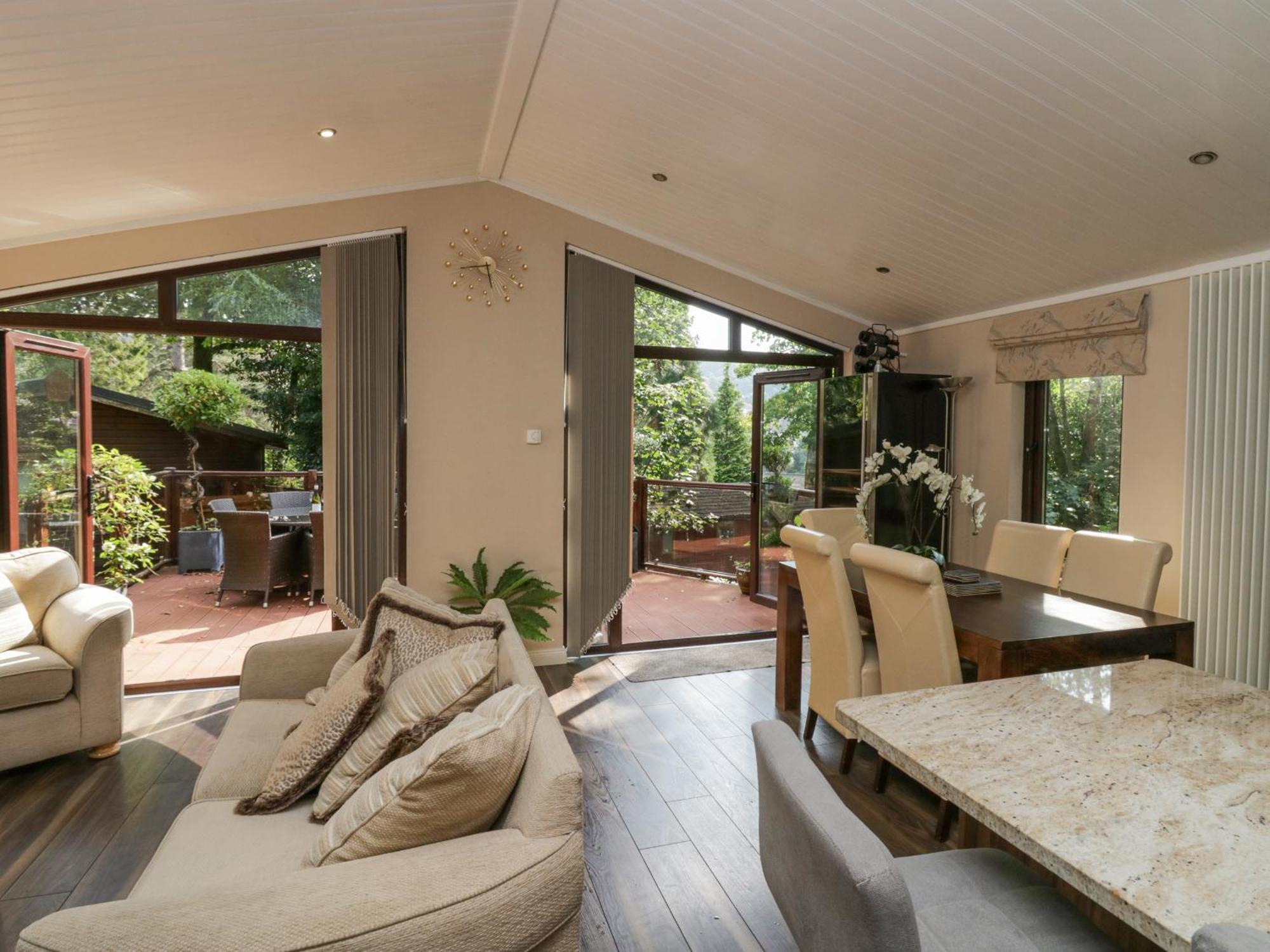 Holiday home Tree House, Partial Views *