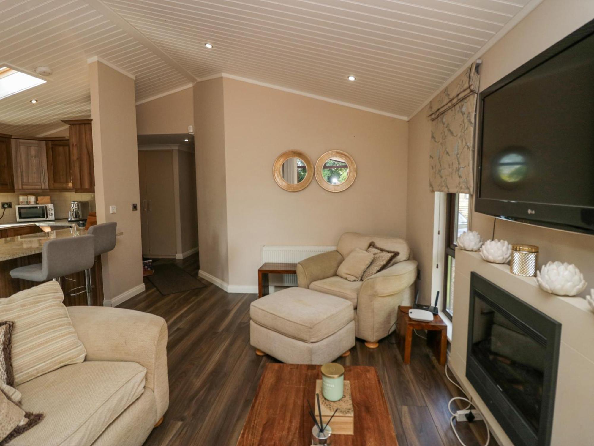 Tree House, Partial Views Holiday home *