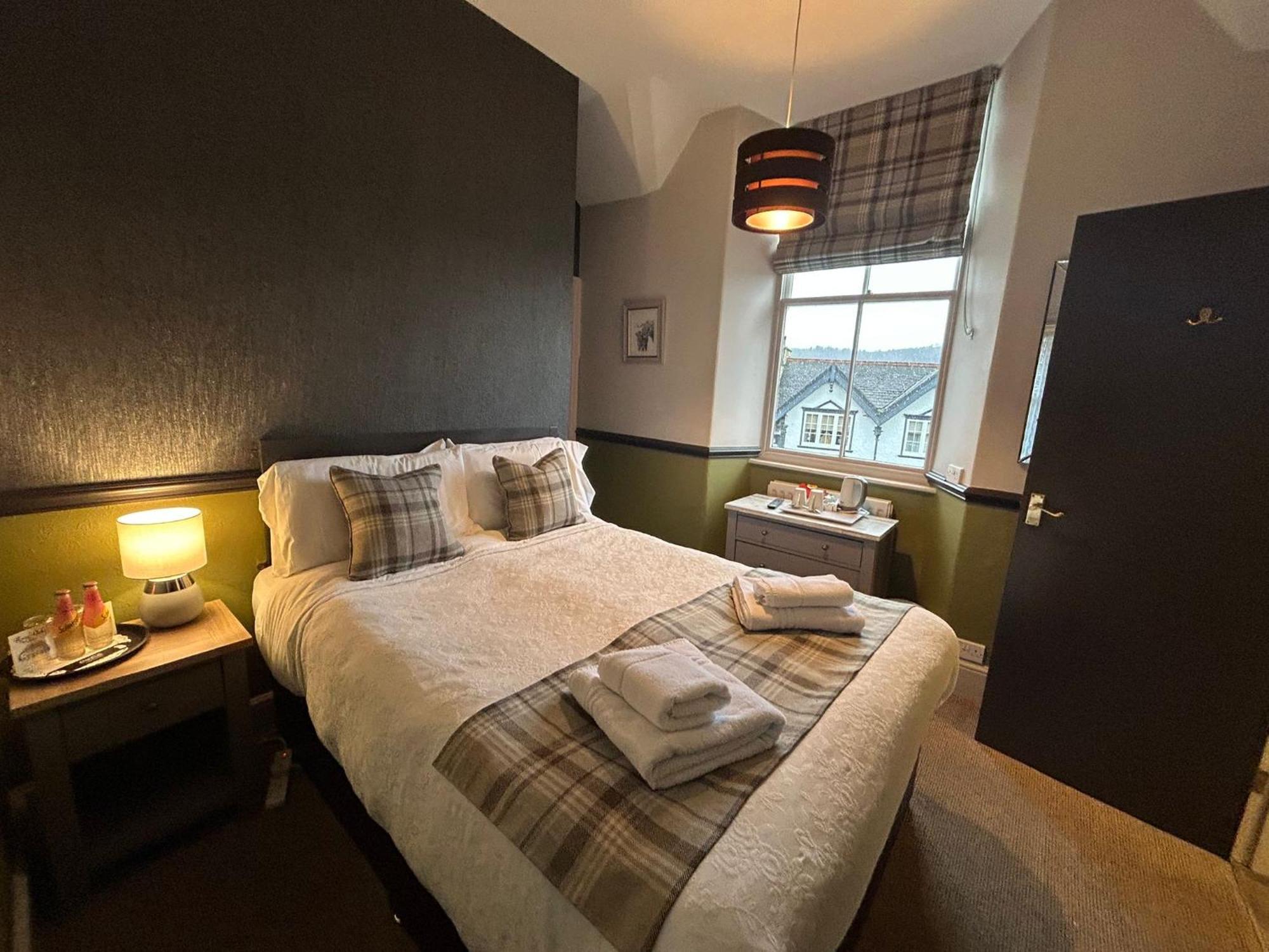 Inn The Royal Oak 2*