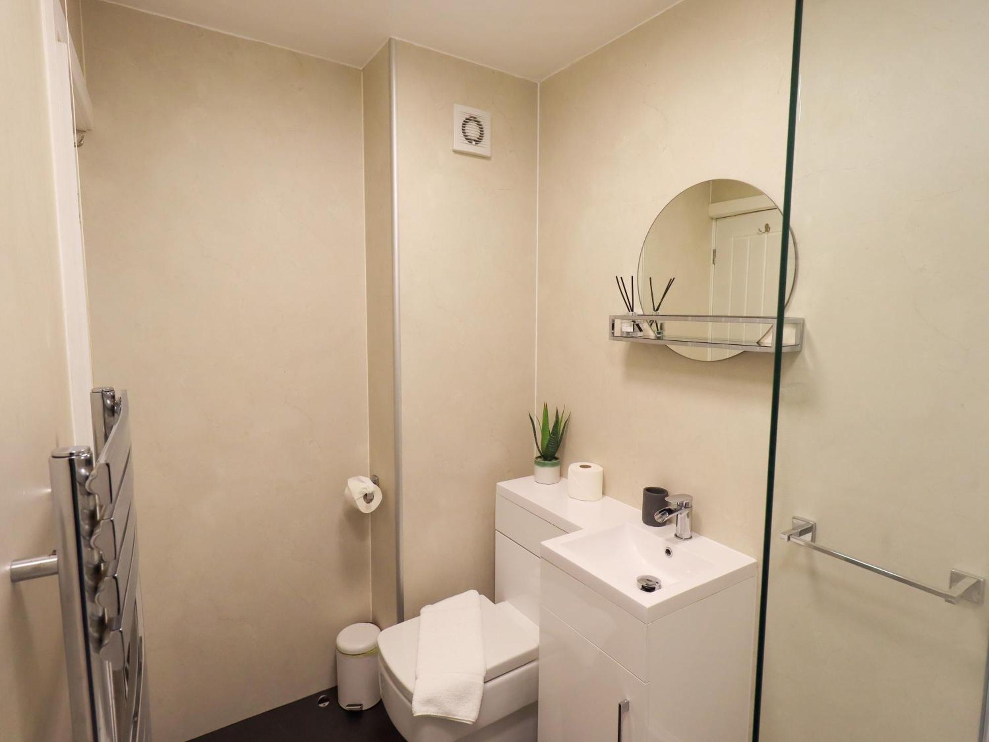 Bluebell Hill Apartment *