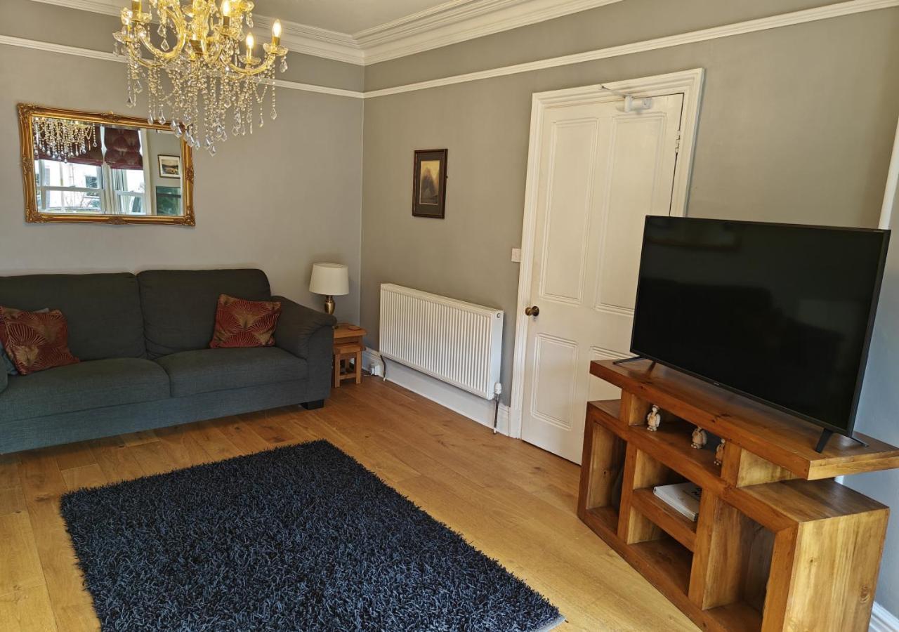 Oldfield House Holiday home *