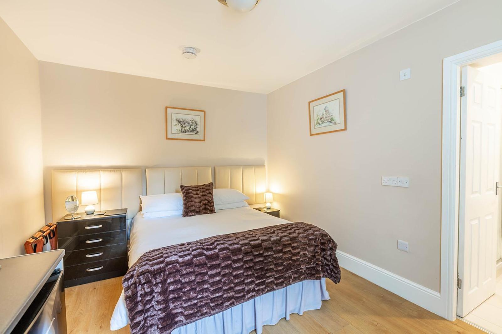 Guest house Roger Ground