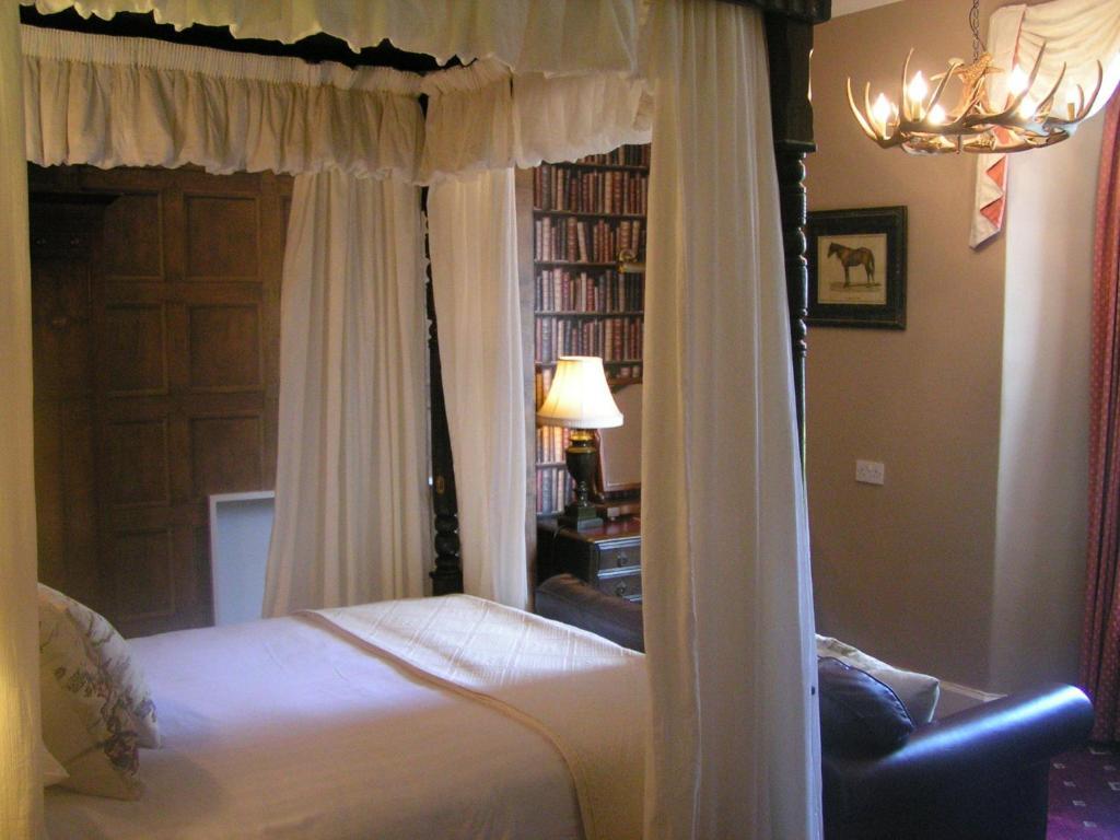 Lonsdale House Holiday home *