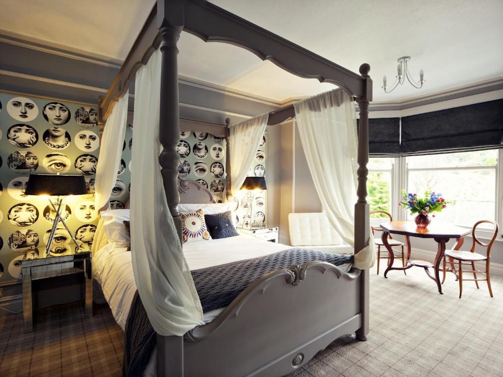 Doodle, Guest house