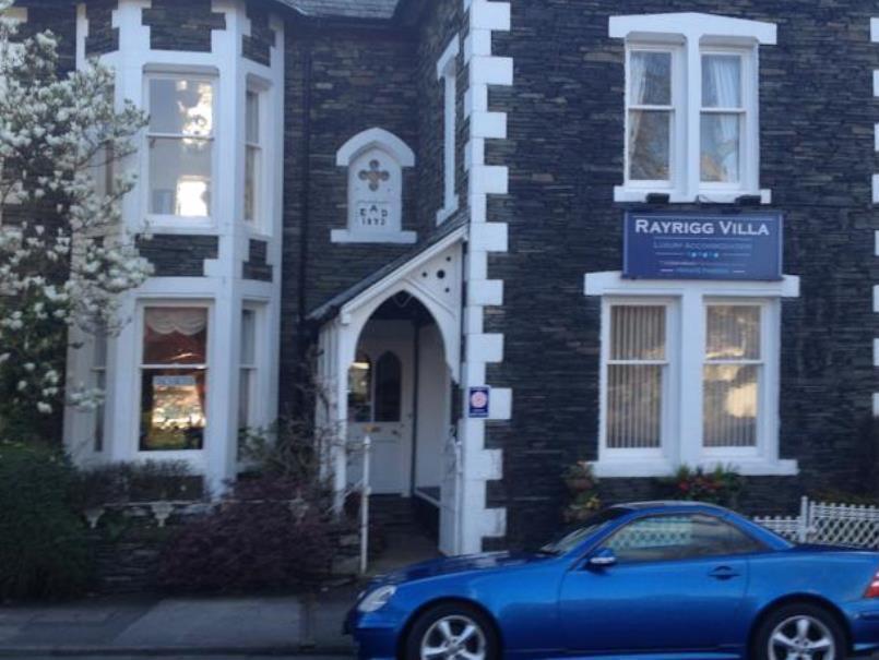 Villa Rayrigg At