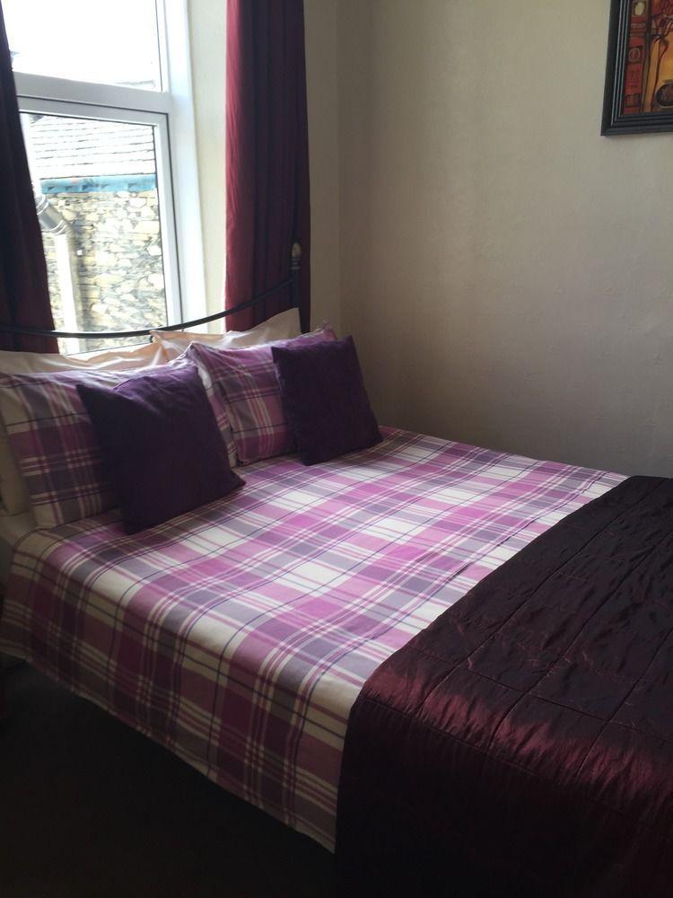 Westbury House 3*