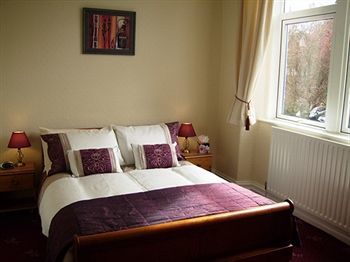 Westbury House 3*