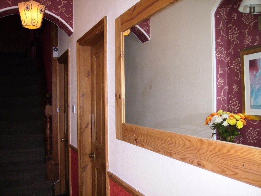Guest house Westbury House 3*