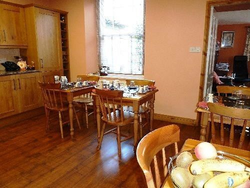 Bed & Breakfast College House 4*