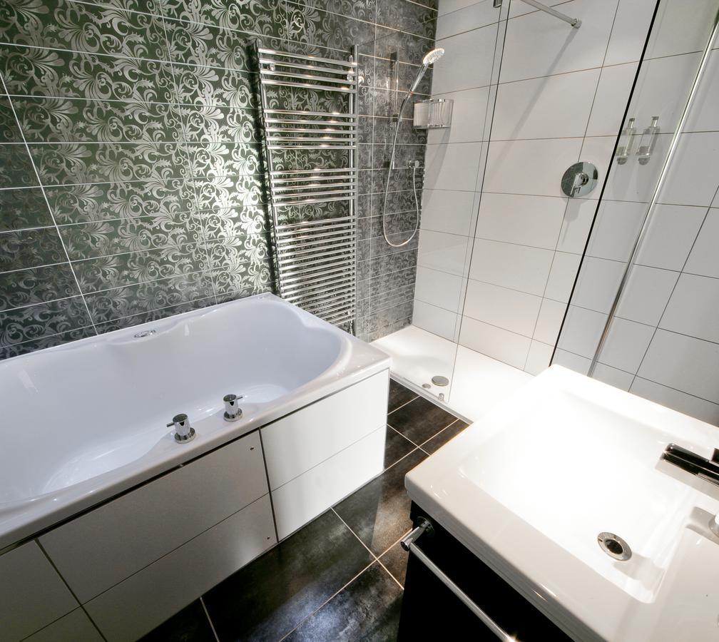 Windermere Suites Guest house