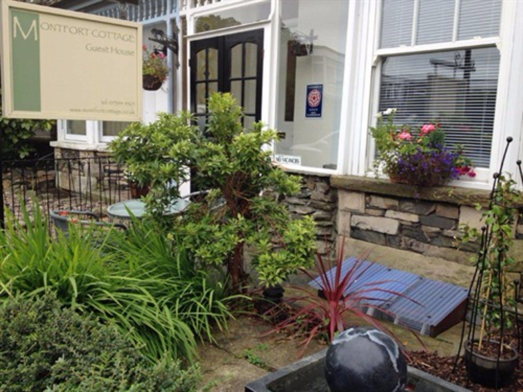 Guest house Montfort 4*