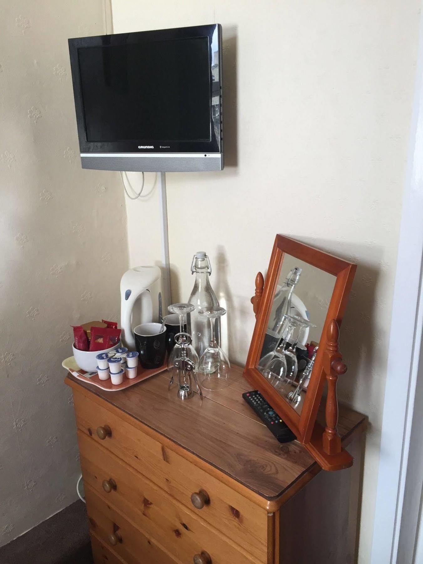 Guest house Westbury House 3*