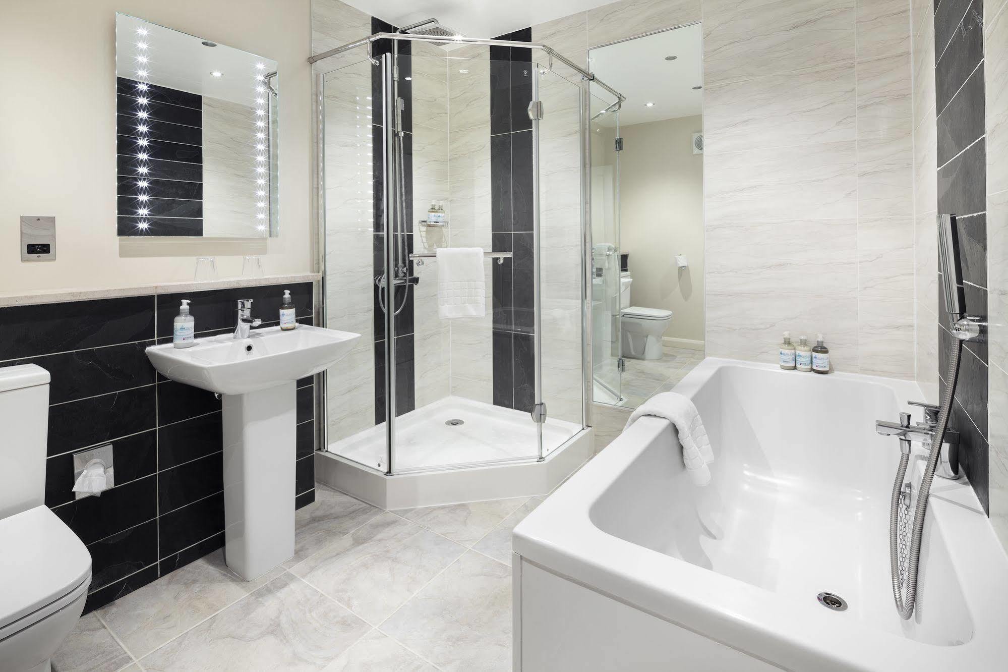 Hawksmoor Guest house 5*