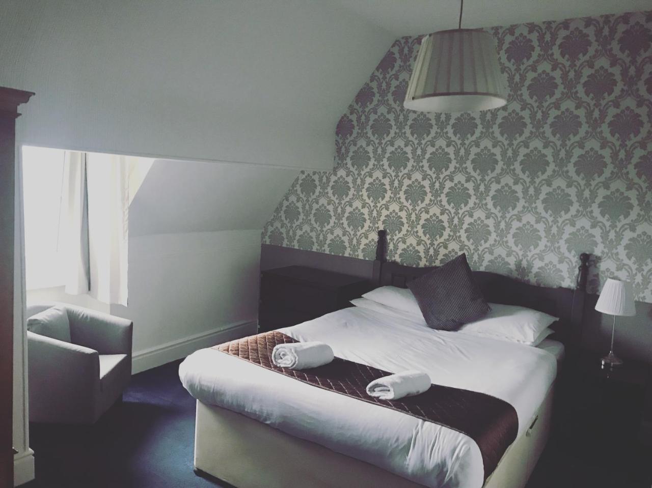 Inn The Grey Walls 4*
