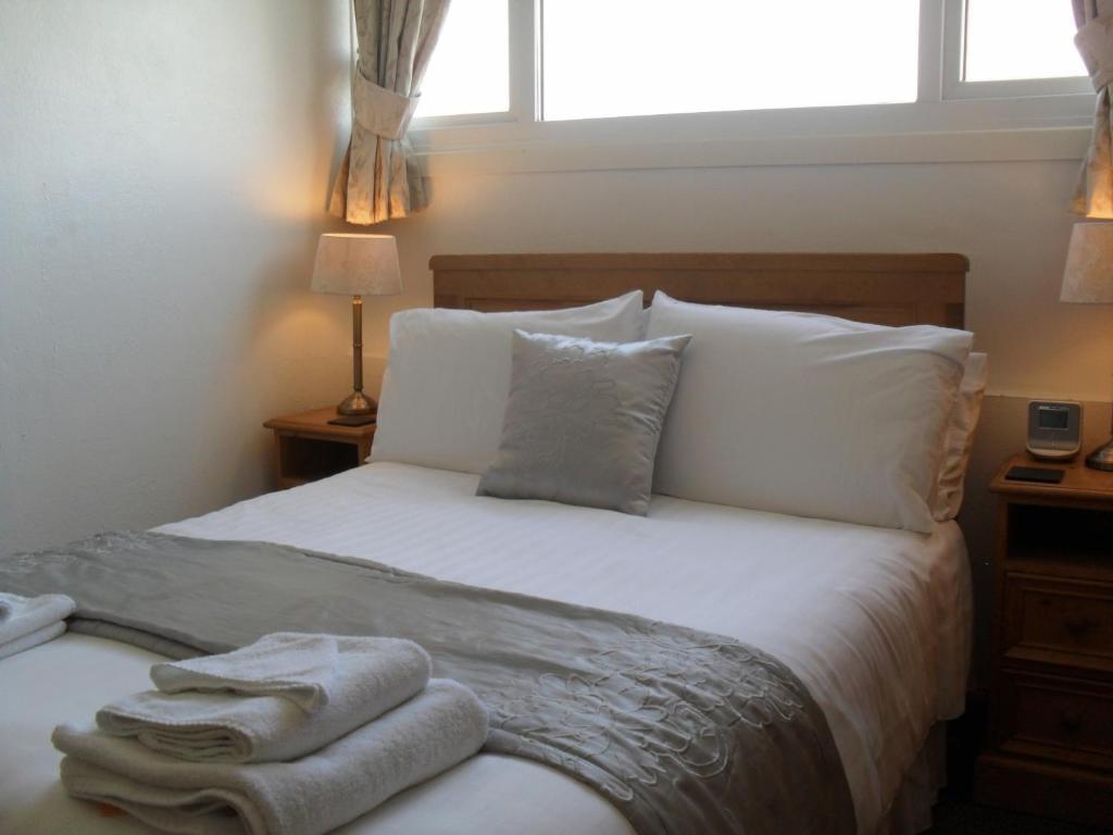 Invergarry Only For Adults Guest house