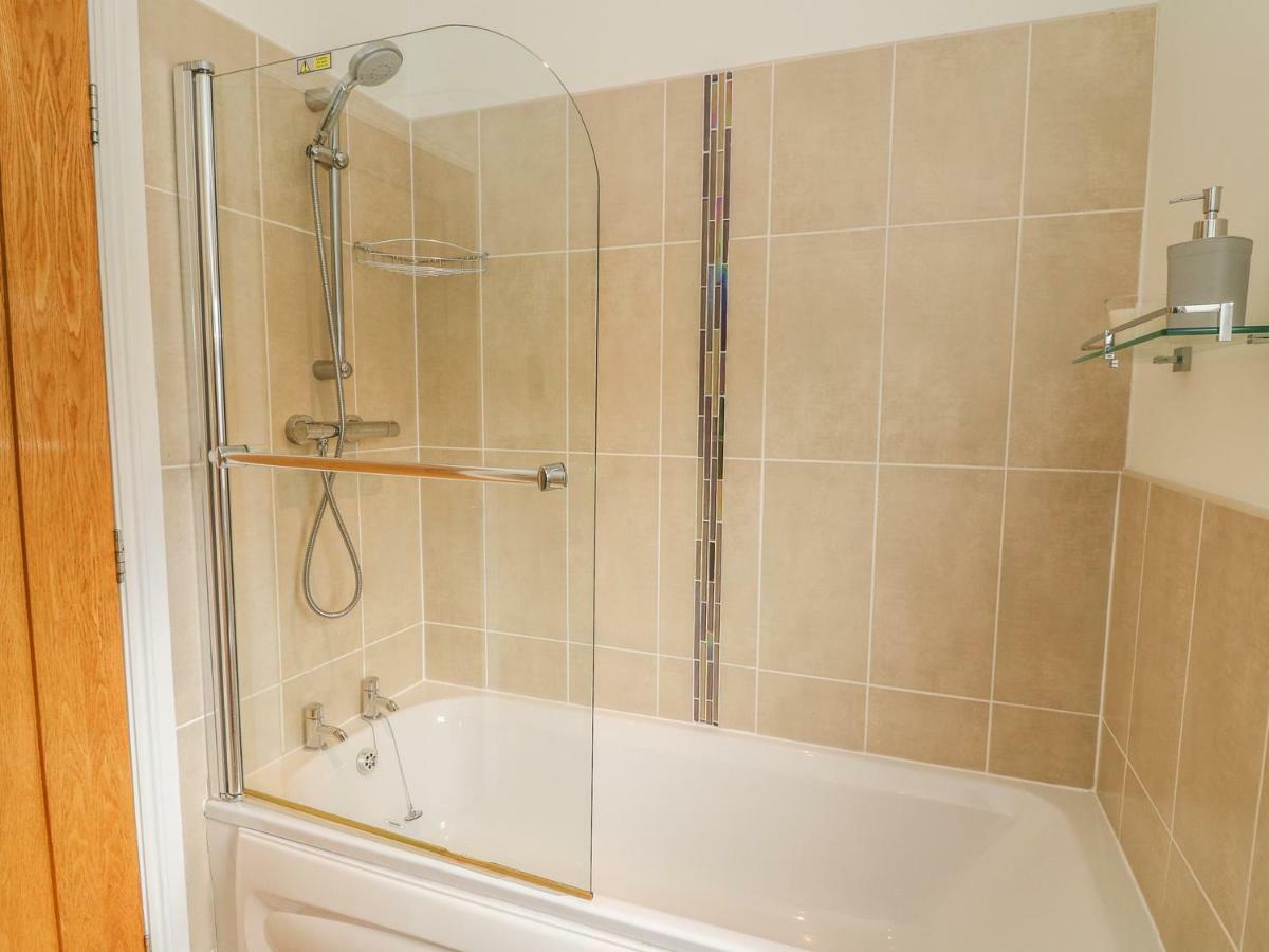 Holiday home Bowness 66 *