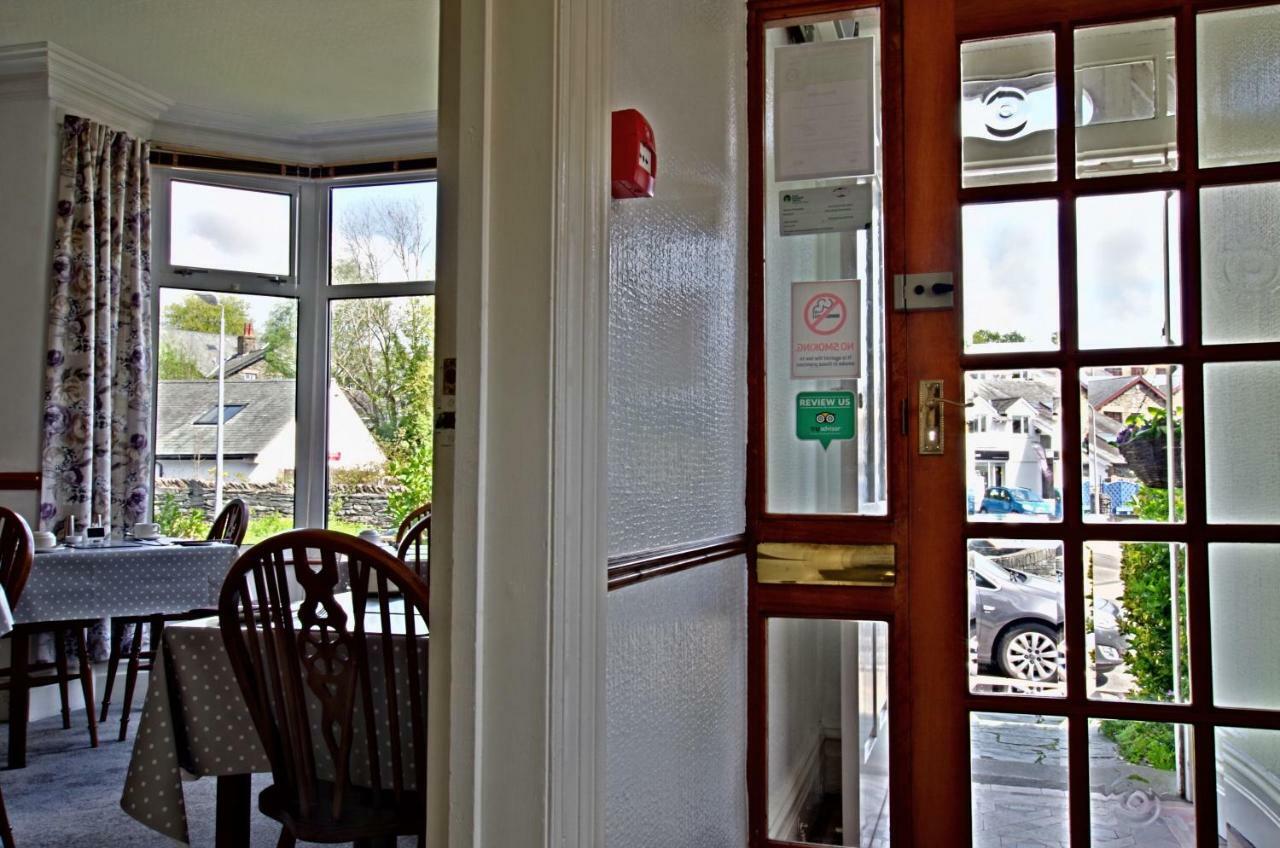 Brook House ― Free On-site Car Park Bed & Breakfast 3*